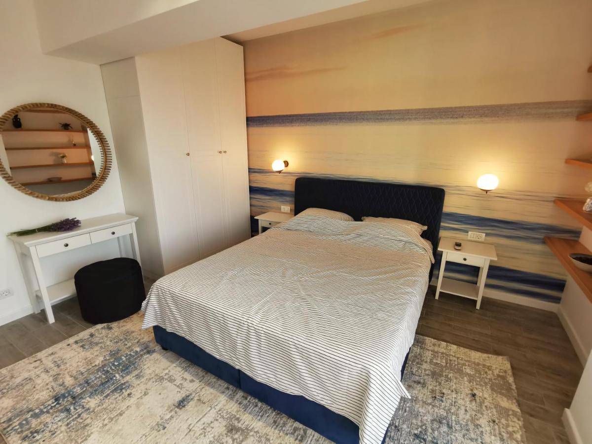 Velier Summer Apartment Mamaia Exterior photo
